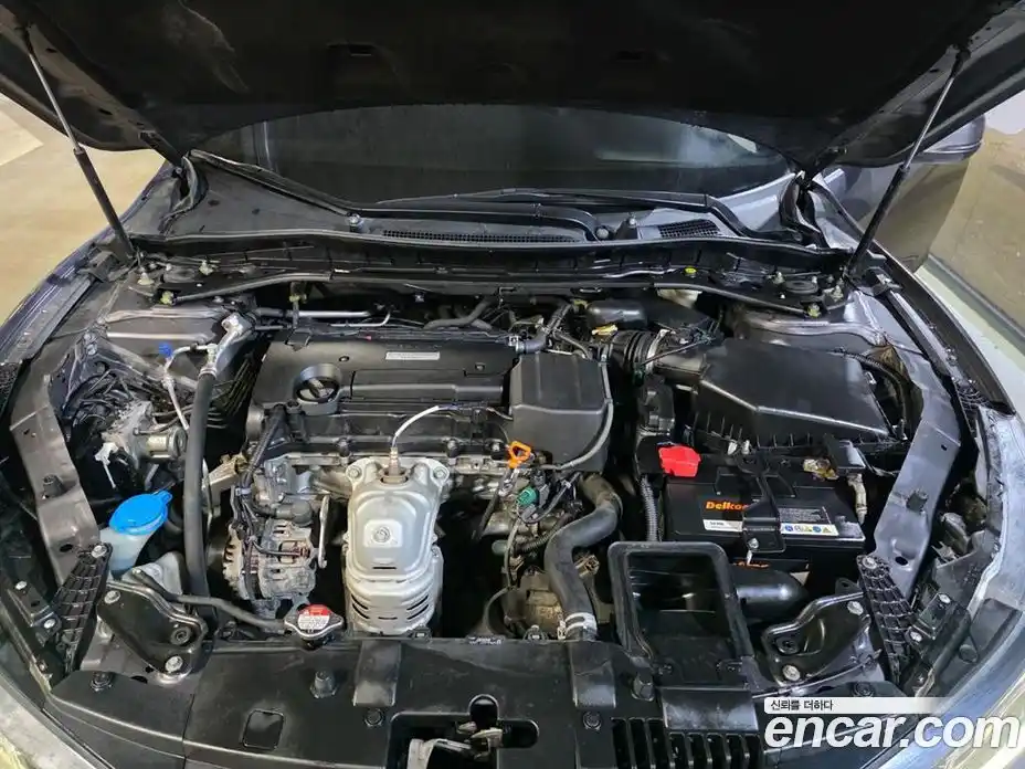 Honda Accord 2016 2.0 автомат (вариатор), фото 20