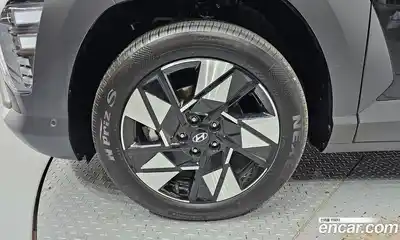 Hyundai Kona 2025 1.6 автомат (гидро), миниатюра 5