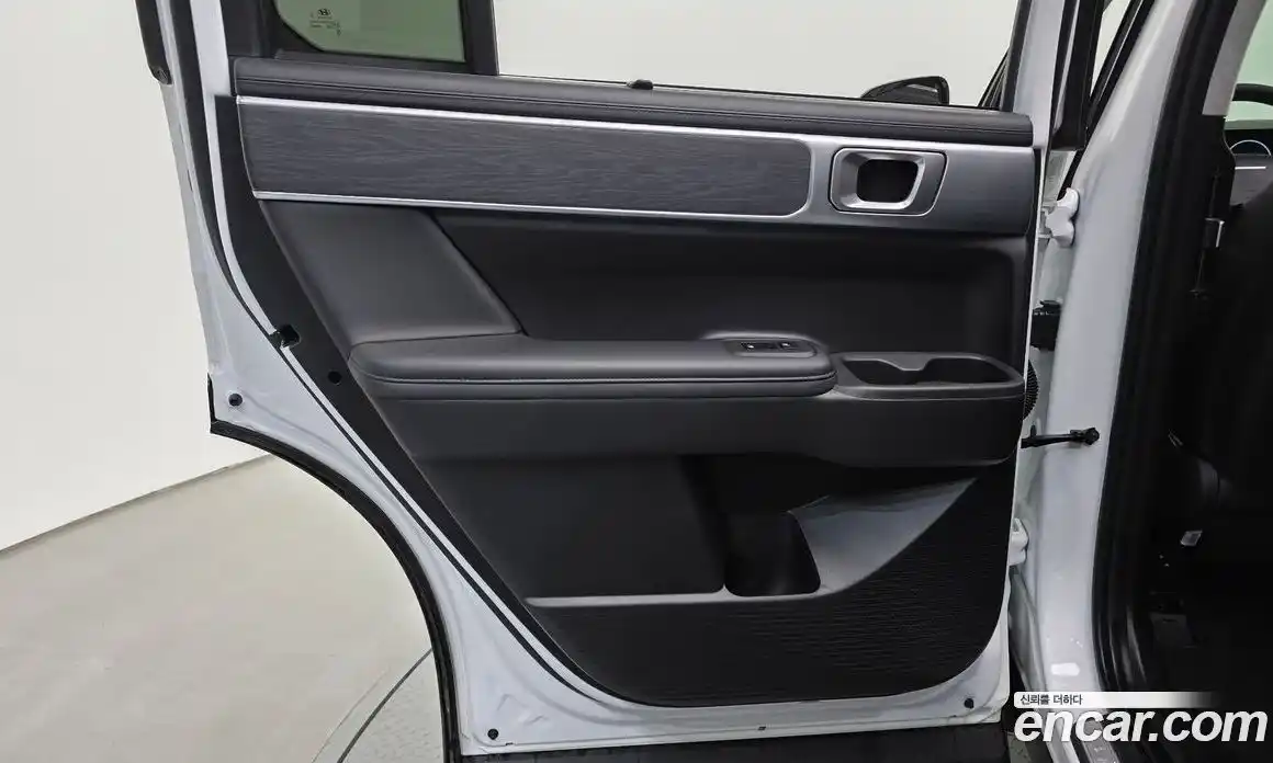 Hyundai Santa Fe 2024 1.6 автомат (гидро), фото 15