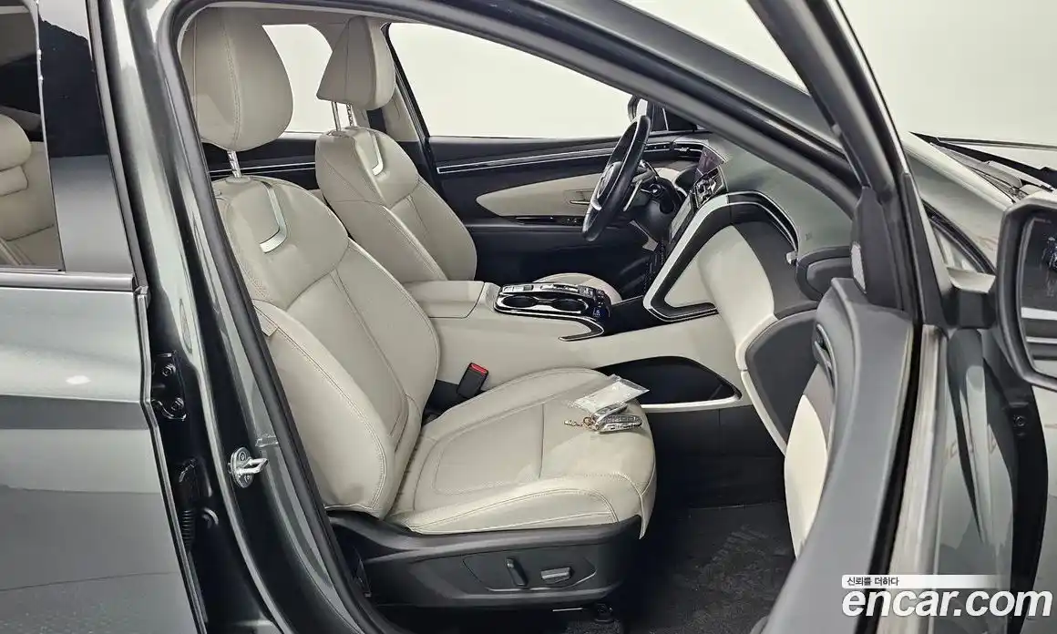 Hyundai Tucson 2023 1.6 автомат (гидро), фото 16