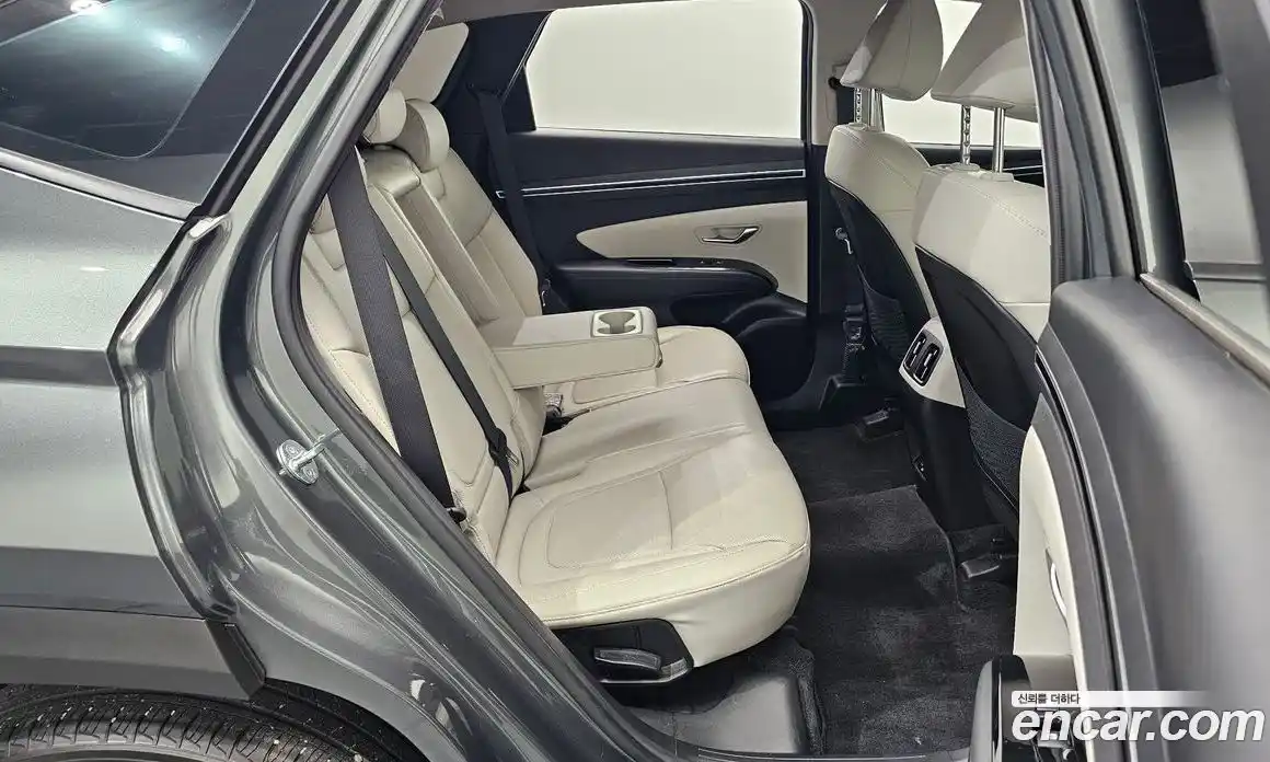 Hyundai Tucson 2023 1.6 автомат (гидро), фото 18