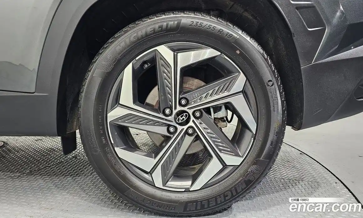 Hyundai Tucson 2023 1.6 автомат (гидро), фото 7