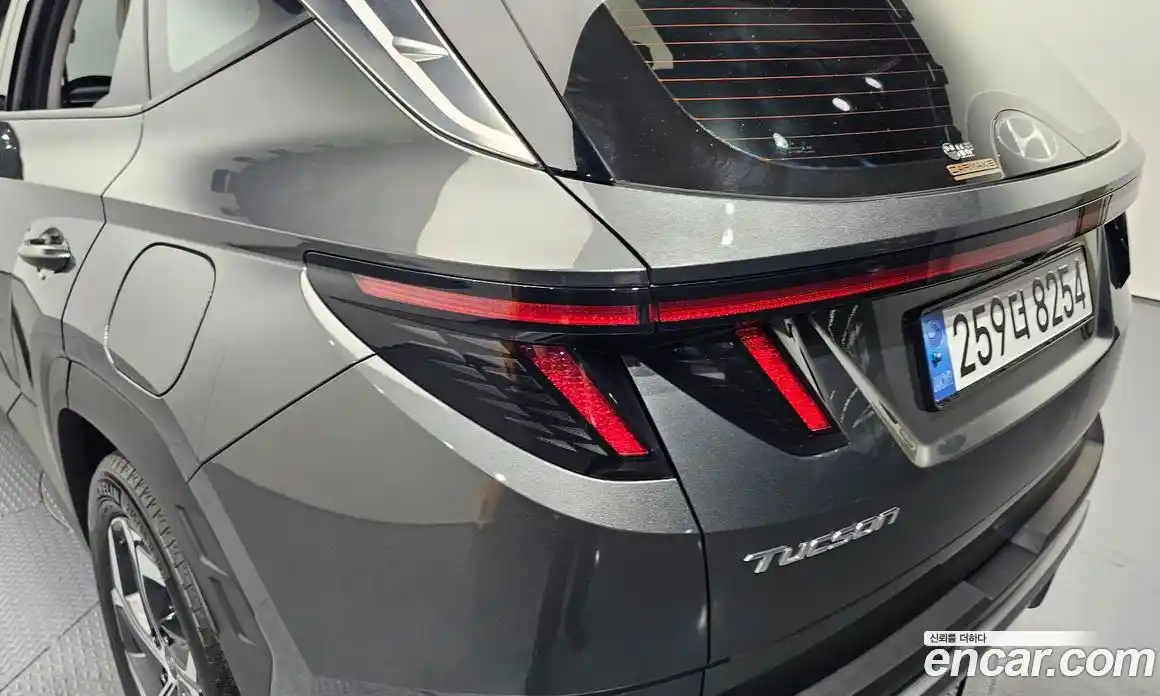 Hyundai Tucson 2023 1.6 автомат (гидро), фото 9