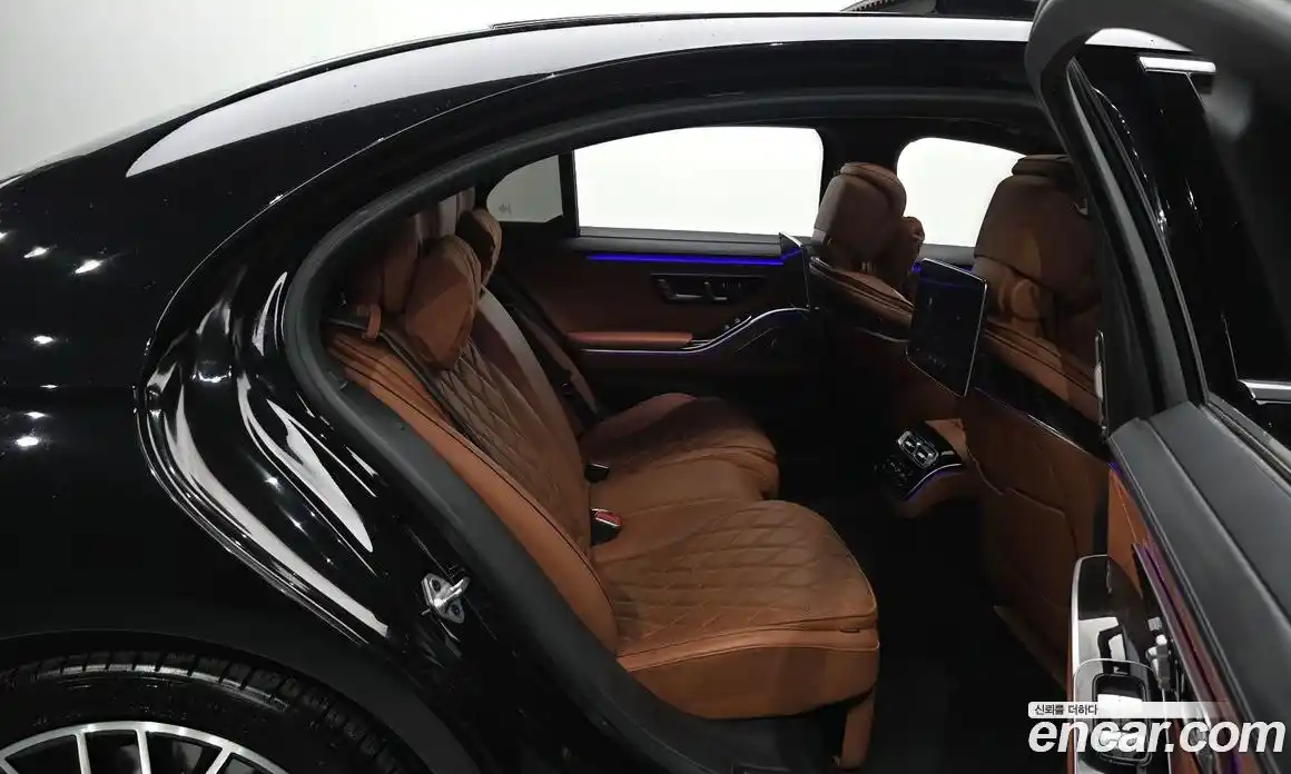 Mercedes-Benz S-Class 2022 4.0 гидро, фото 18 Mercedes-Benz S-Class 2022 4.0 гидро, фото 18