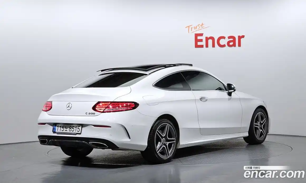 Mercedes-Benz C-Class 2021 2.0 гидро, фото 2