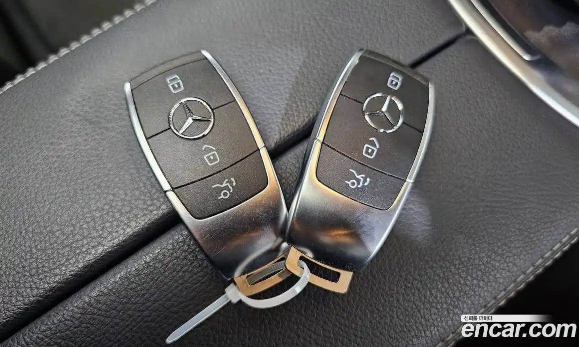 Mercedes-Benz C-Class 2021 2.0 гидро, фото 22