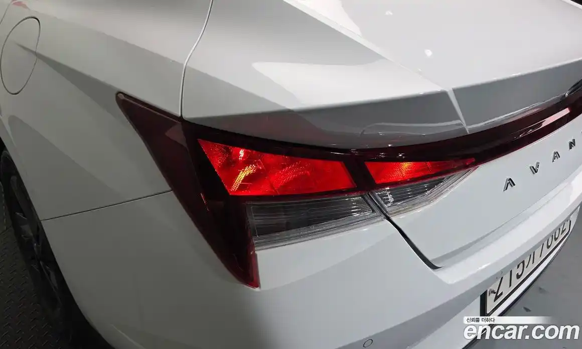 Hyundai Avante 2023 1.6 гидро, фото 9