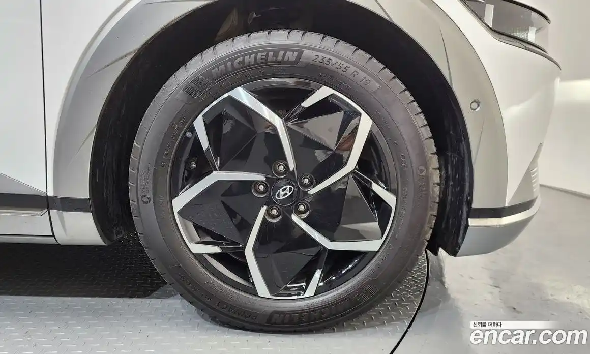 Hyundai Ioniq 5 2023 0.1 гидро, фото 7