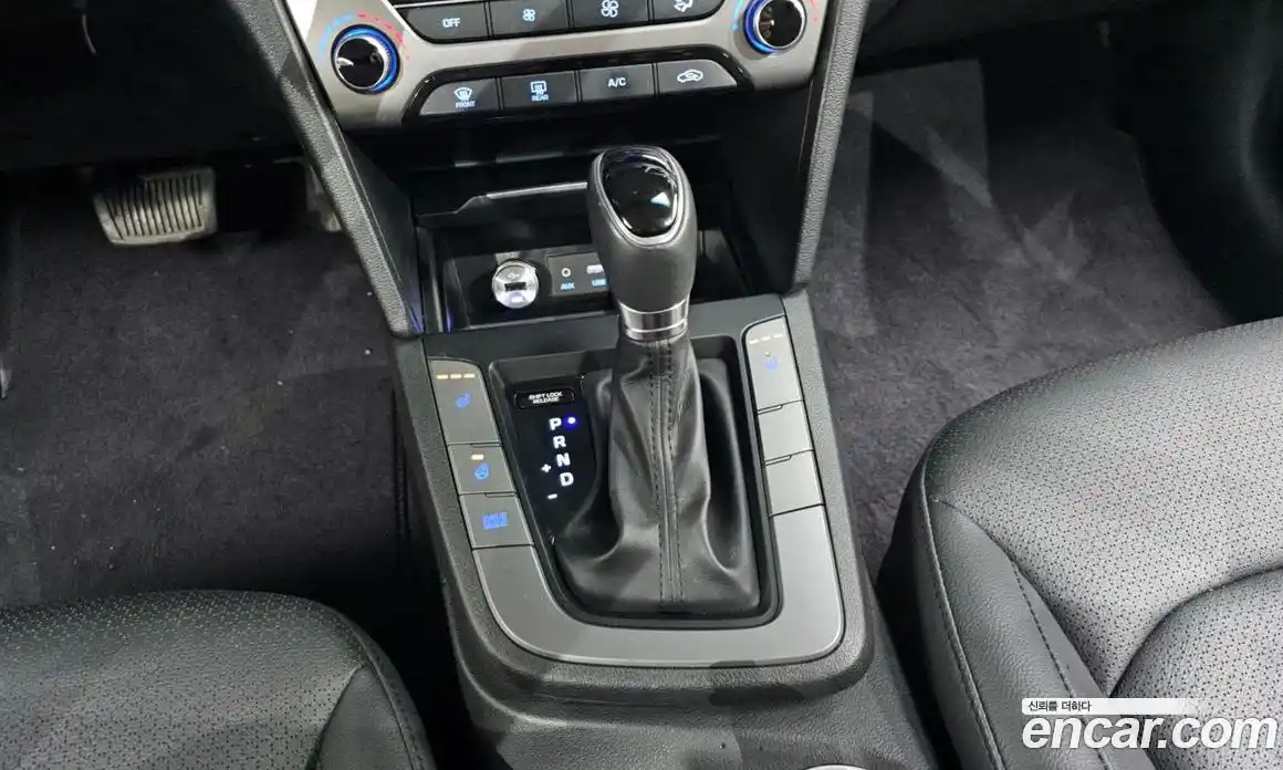 Hyundai Avante 2016 1.6 гидро, фото 12