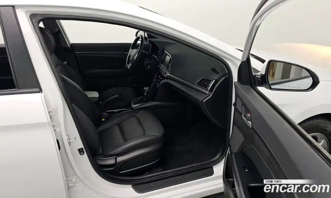 Hyundai Avante 2016 1.6 гидро, фото 16