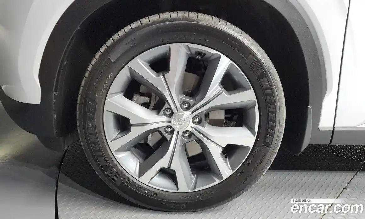 Hyundai Palisade 2019 2.2 автомат (гидро), фото 5