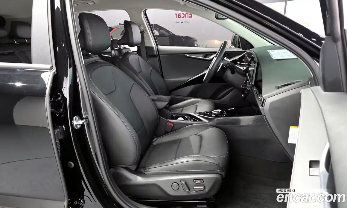 Kia Niro 2023 автомат (гидро), фото 16