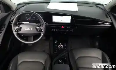 Kia Niro 2023 автомат (гидро), миниатюра 10