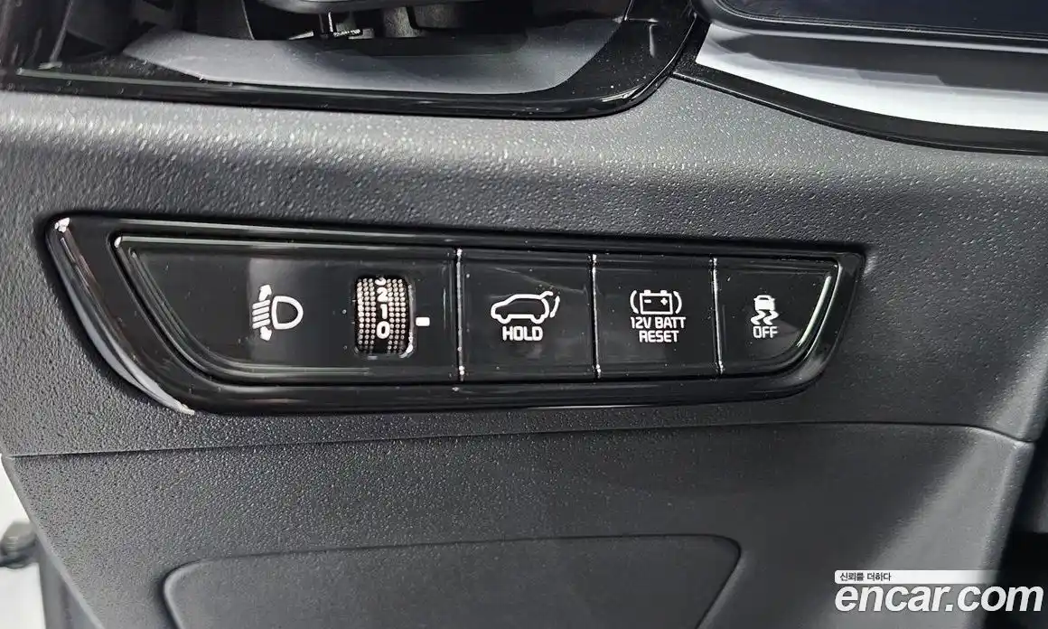 Kia Niro 2024 1.6 автомат (гидро), фото 14