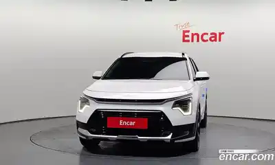 Kia Niro 2024 1.6 автомат (гидро), миниатюра 3