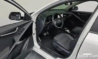 Kia Niro 2024 1.6 автомат (гидро), миниатюра 10