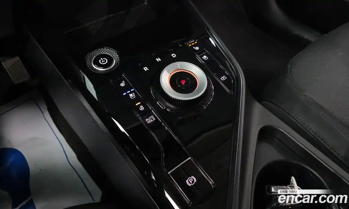 Kia Niro 2023 0.2 автомат (гидро), фото 12