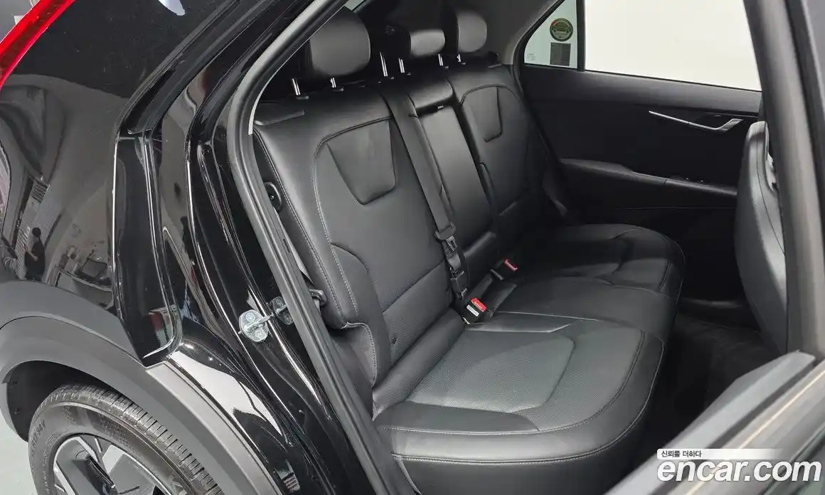 Kia Niro 2023 0.2 автомат (гидро), фото 17
