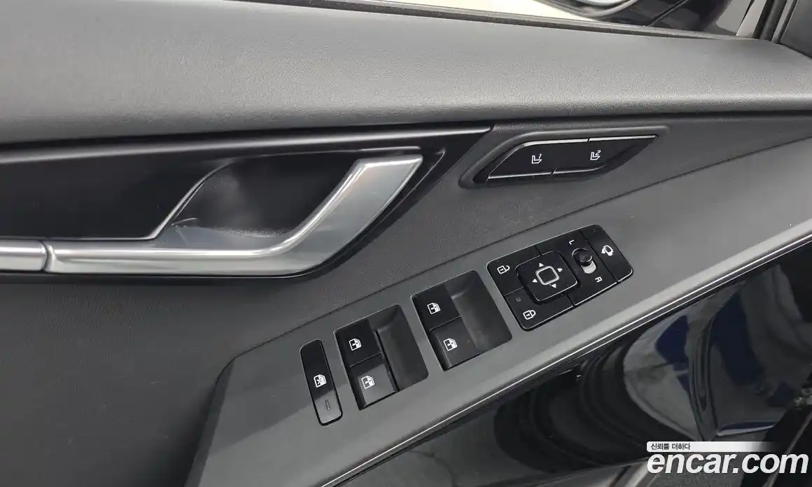 Kia Niro 2023 0.2 автомат (гидро), фото 19