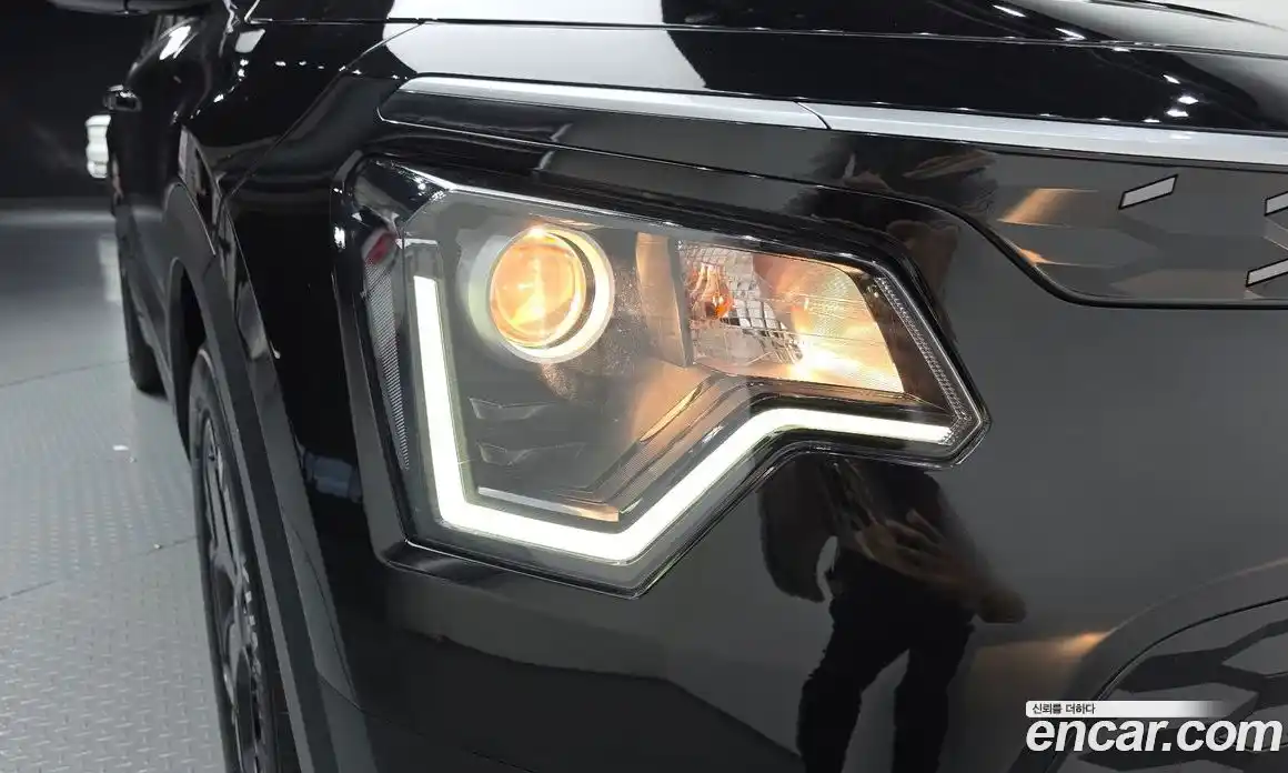 Kia Niro 2023 0.2 автомат (гидро), фото 8