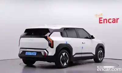 Kia EV3 2024 0.2 автомат (гидро), миниатюра 2