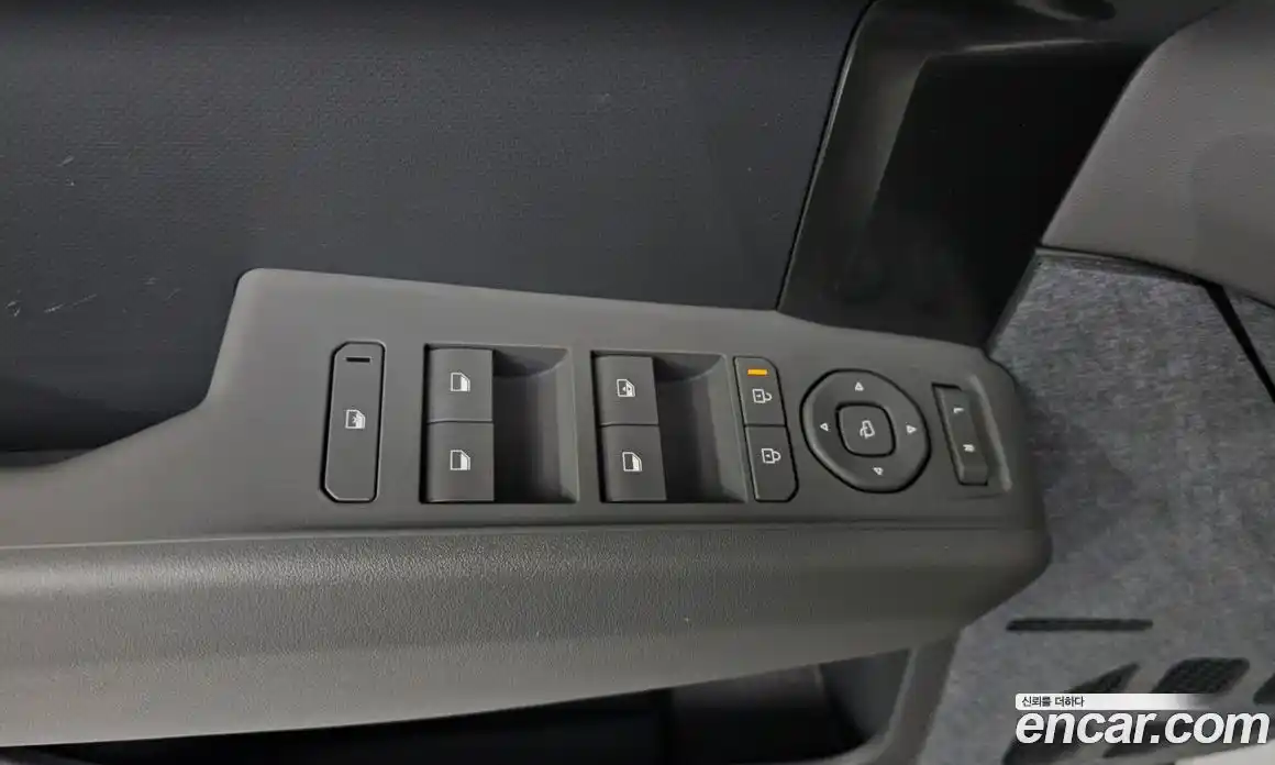 Kia EV3 2024 0.2 автомат (гидро), фото 27