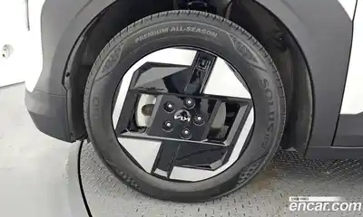 Kia EV3 2024 0.2 автомат (гидро), миниатюра 5