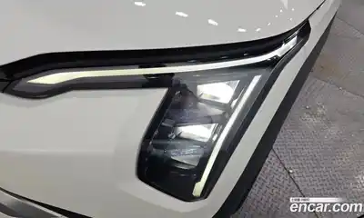 Kia EV3 2024 0.2 автомат (гидро), миниатюра 8