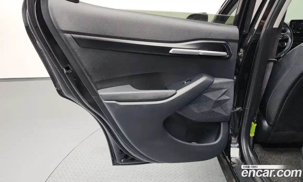 Kia Seltos 2021 1.6 автомат (гидро), фото 15