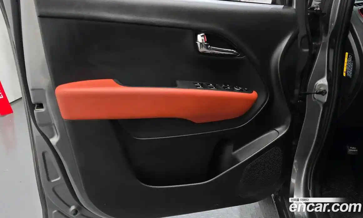 Kia Ray 2021 1.0 автомат (гидро), фото 14