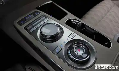 Genesis GV70 2023 2.5 гидро, миниатюра 12