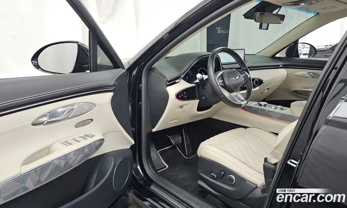 Genesis GV70 2023 2.5 гидро, фото 13