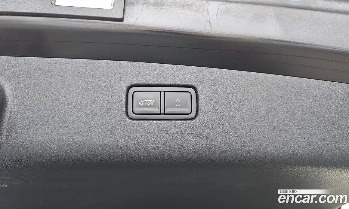Genesis GV70 2023 2.5 гидро, фото 35