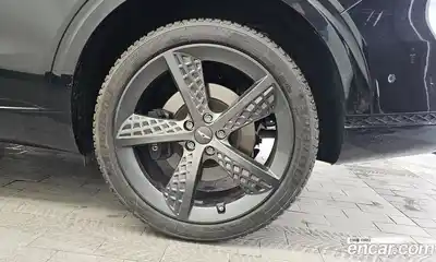 Genesis GV70 2023 2.5 гидро, миниатюра 7