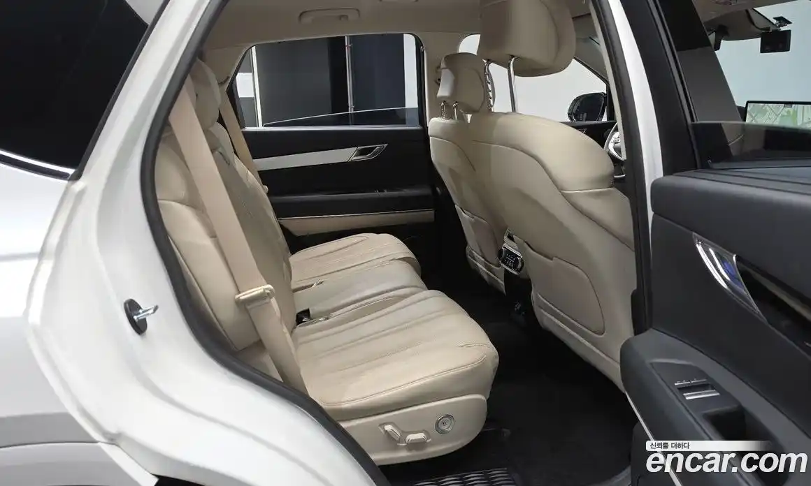 Genesis GV80 2023 2.5 автомат (гидро), фото 17