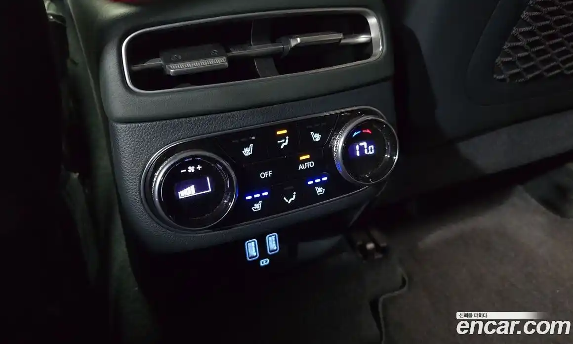 Genesis GV70 2022 0.1 гидро, фото 19