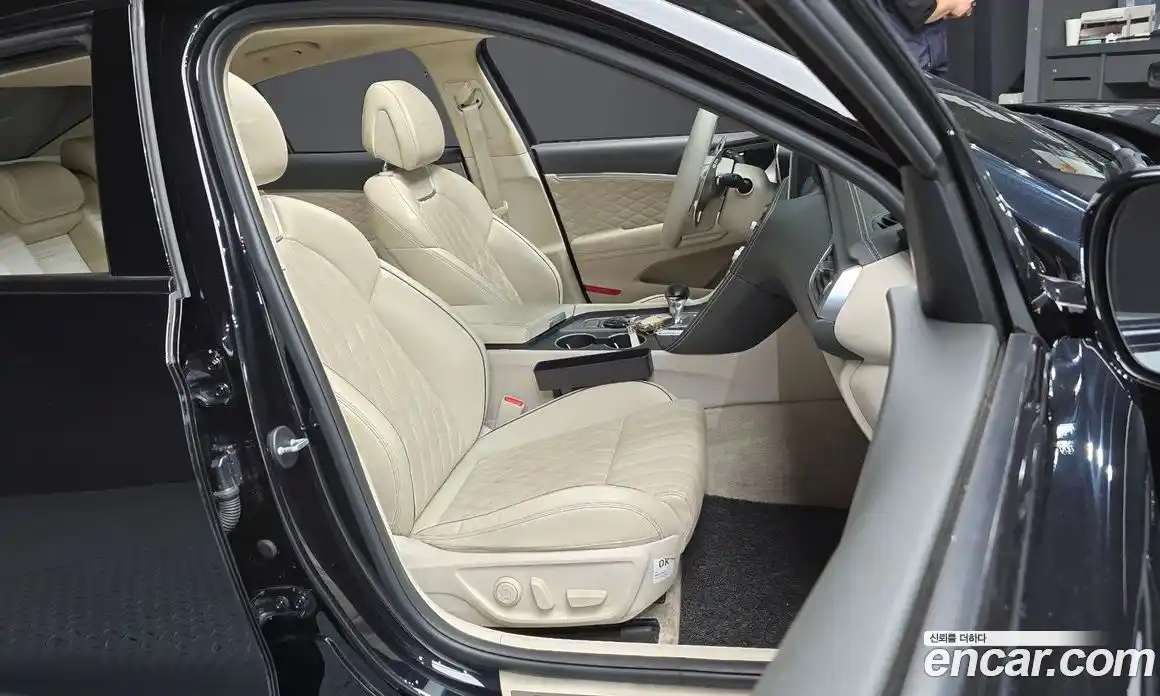 Genesis G70 2020 3.3 гидро, фото 12