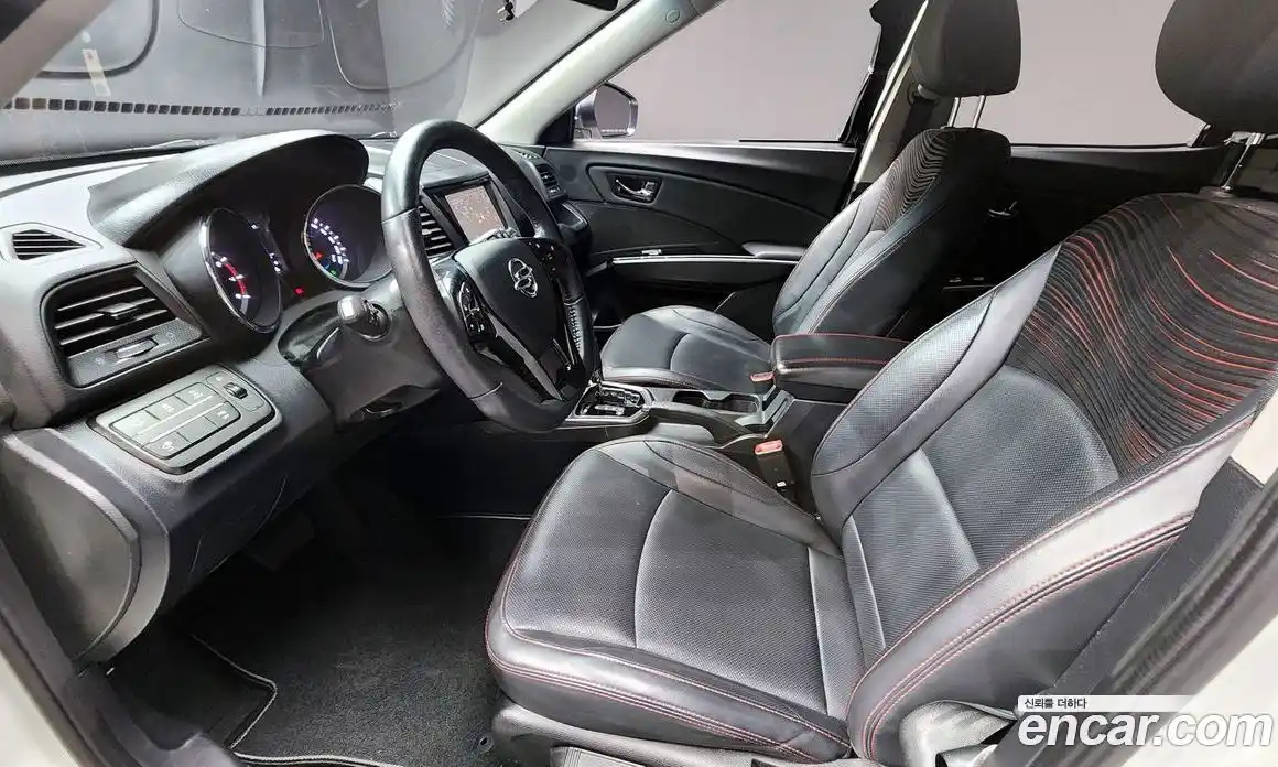 SsangYong TIBOLI 2017 1.6 автомат (гидро), фото 35