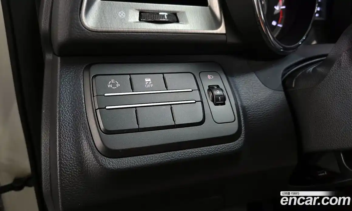 SsangYong TIBOLI 2017 1.6 автомат (гидро), фото 26