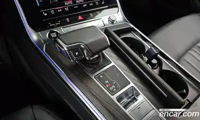 Audi A6 2021 2.0 автомат (гидро), миниатюра 12
