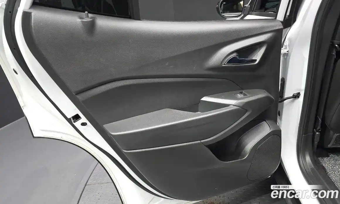 Chevrolet Trax 2024 1.2 гидро, фото 15