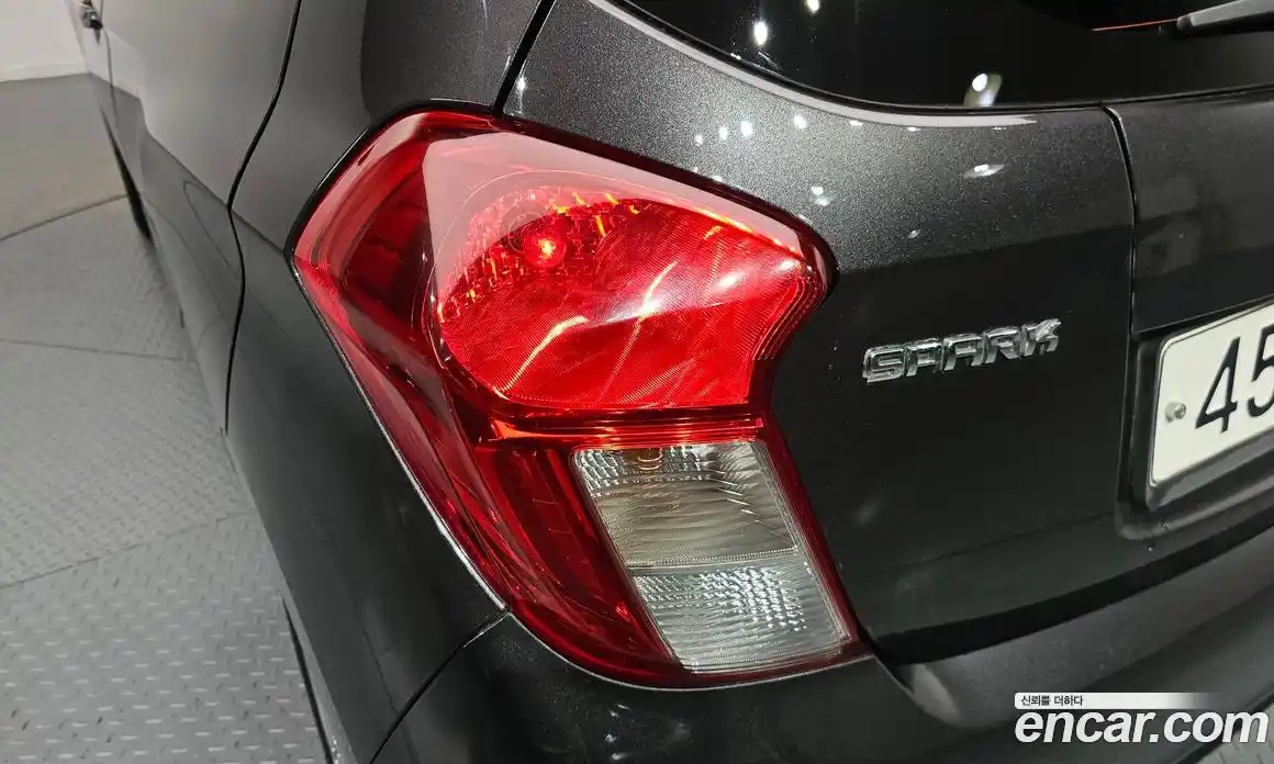 Chevrolet Spark 2016 1.0 гидро, фото 9