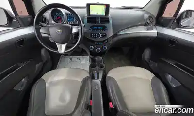 Chevrolet Spark 2012 1.0 автомат (гидро), миниатюра 7