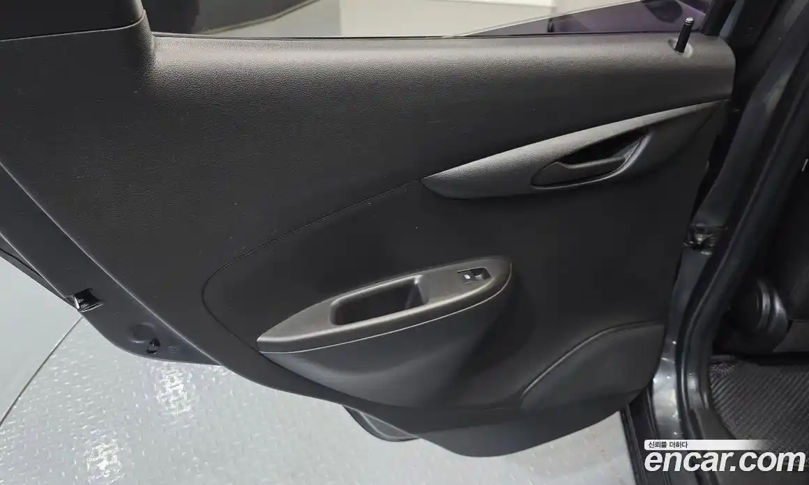 Chevrolet Spark 2016 1.0 гидро, фото 15