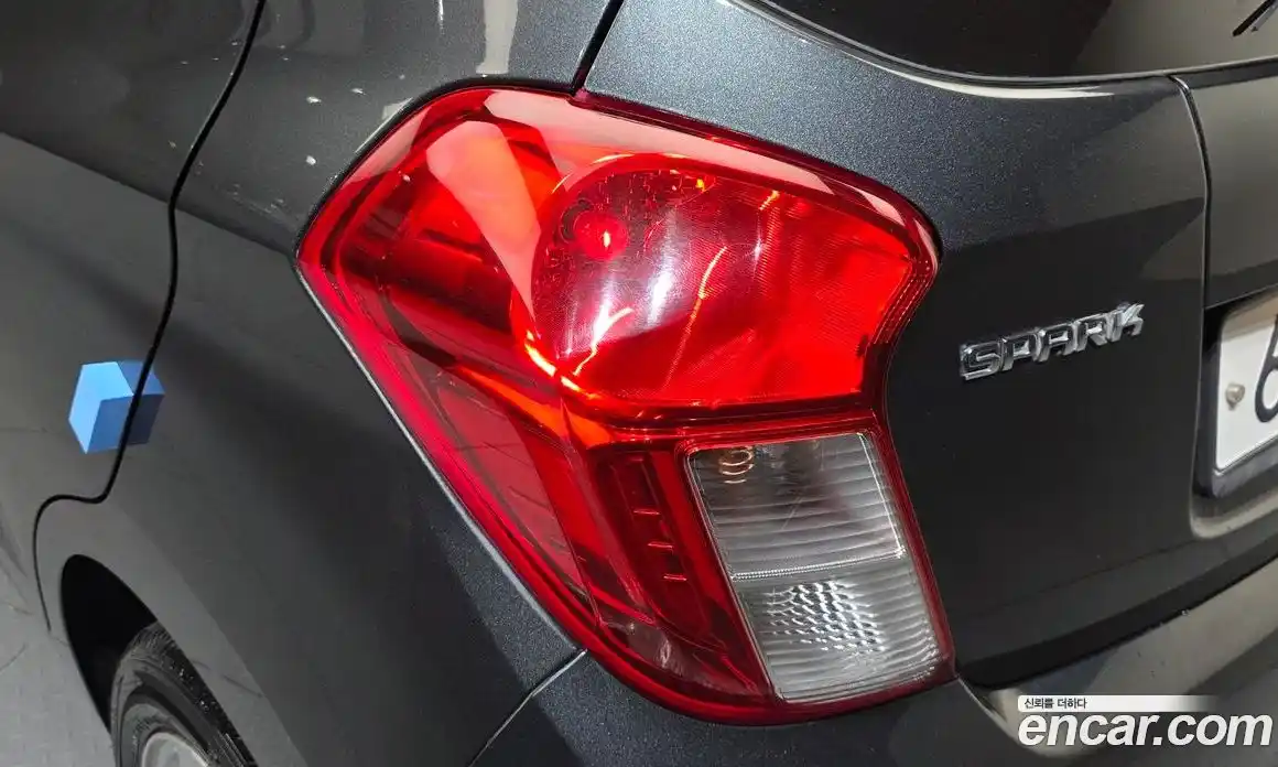 Chevrolet Spark 2016 1.0 гидро, фото 9