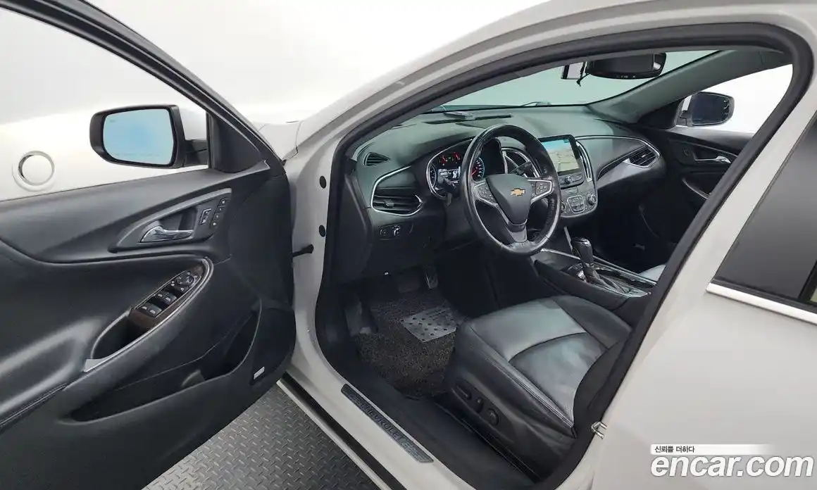 Chevrolet Malibu 2016 2.0 автомат (гидро), фото 13