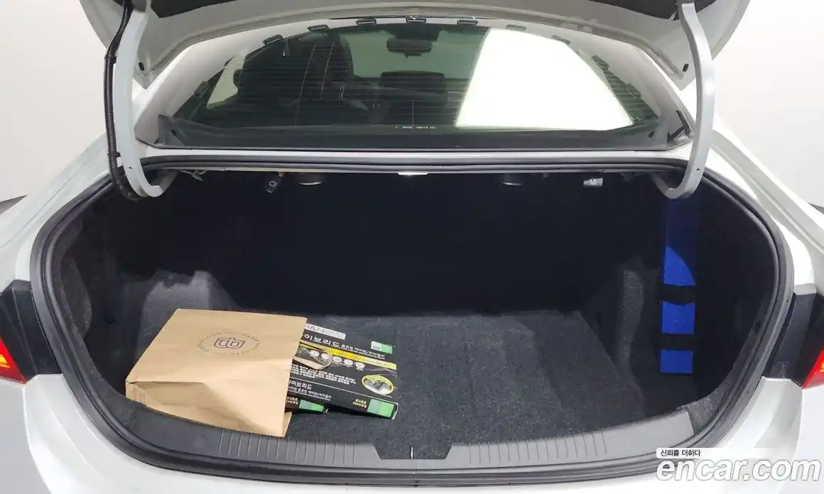 Chevrolet Malibu 2016 2.0 автомат (гидро), фото 23