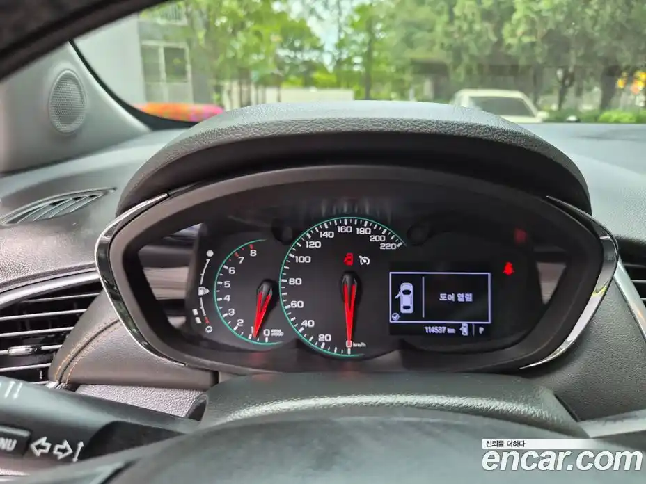Chevrolet Trax 2019 1.4 гидро, фото 18