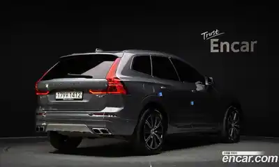 Volvo XC60 2018 2.0 автомат (гидро), миниатюра 2