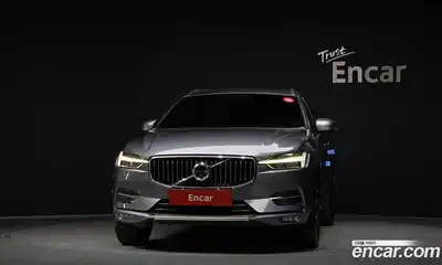 Volvo XC60 2018 2.0 автомат (гидро), миниатюра 3